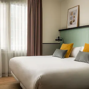 ** Hotell Bypillow Irala Spanien